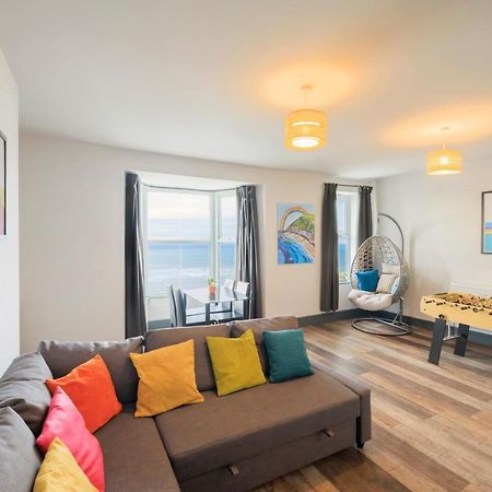 Seafront Apartment With Balcony, Parking And Sea Views アベリストウィス エクステリア 写真