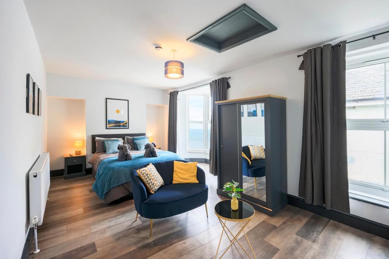 Seafront Apartment With Balcony, Parking And Sea Views アベリストウィス エクステリア 写真